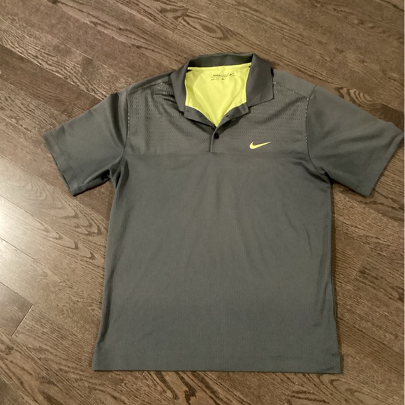 Nike Gray Long Sleeve golf Shirt - Picture 2 of 6